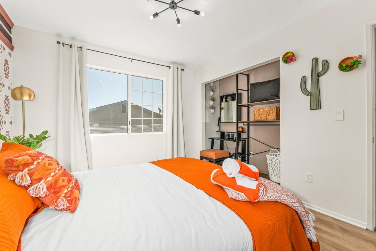 Villa Hot Tub, Games, King Bed, Fire Pit, Bbq Grill, Minutes From National Park And Views Joshua Tree Exterior foto