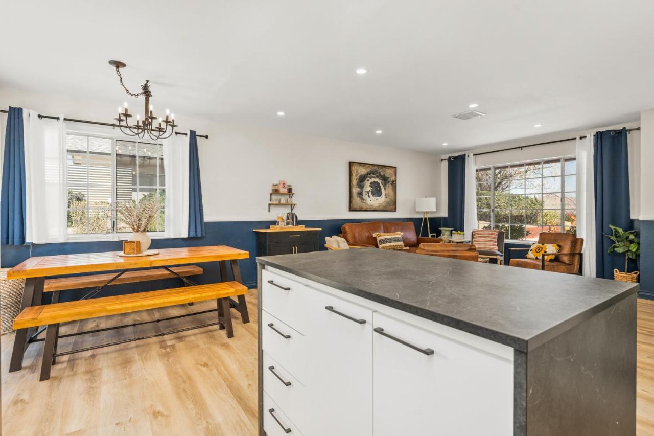 Villa Hot Tub, Games, King Bed, Fire Pit, Bbq Grill, Minutes From National Park And Views Joshua Tree Exterior foto